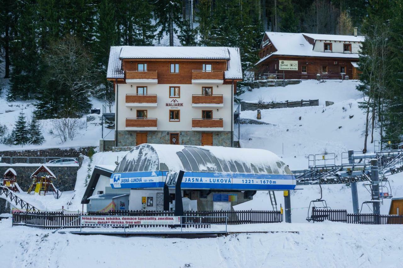 Apartmany Maliarik Demanovska Dolina Bagian luar foto